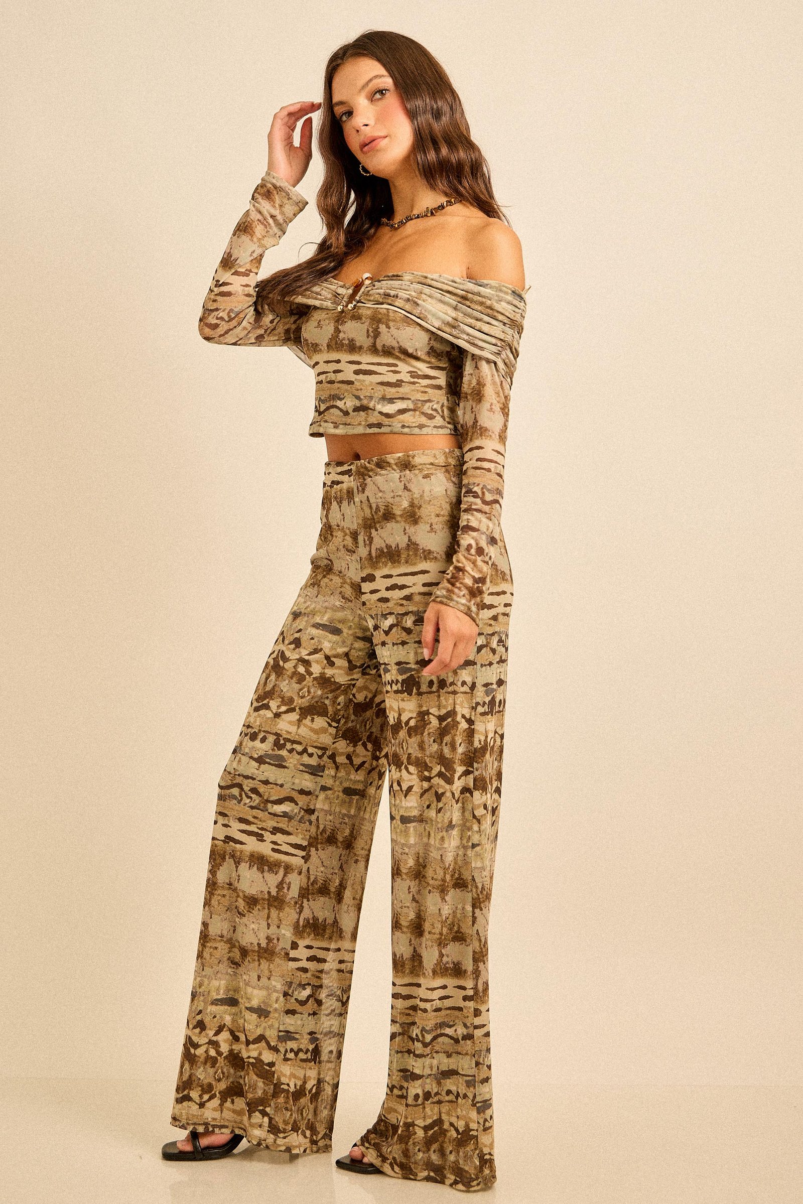 Spring Off shoulder mesh set with flared pants